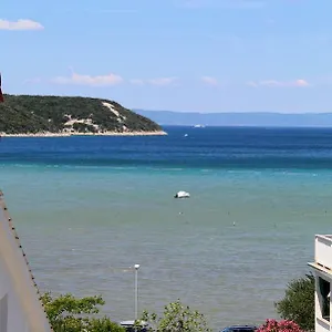 Apartman Kampor Damira